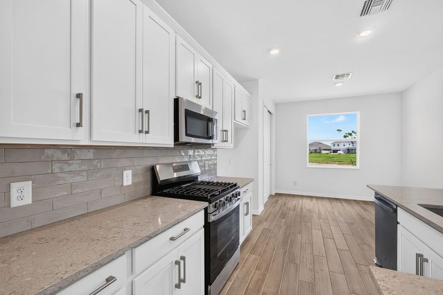 Furnished interior view inside a new home in The Sanctuary – Resort Collection, Punta Gorda (Image 6). Furnished interior view inside a new home in The Sanctuary – Resort Collection, Punta Gorda (Image 6).