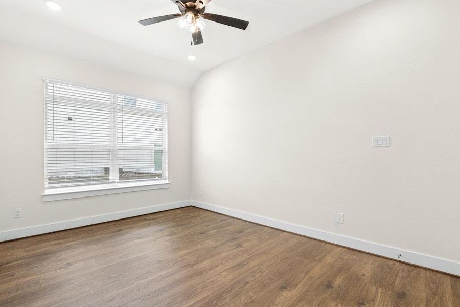 Spacious, unfurnished interior of a new home in Riverstone, Georgetown (Image 14). Spacious, unfurnished interior of a new home in Riverstone, Georgetown (Image 14).