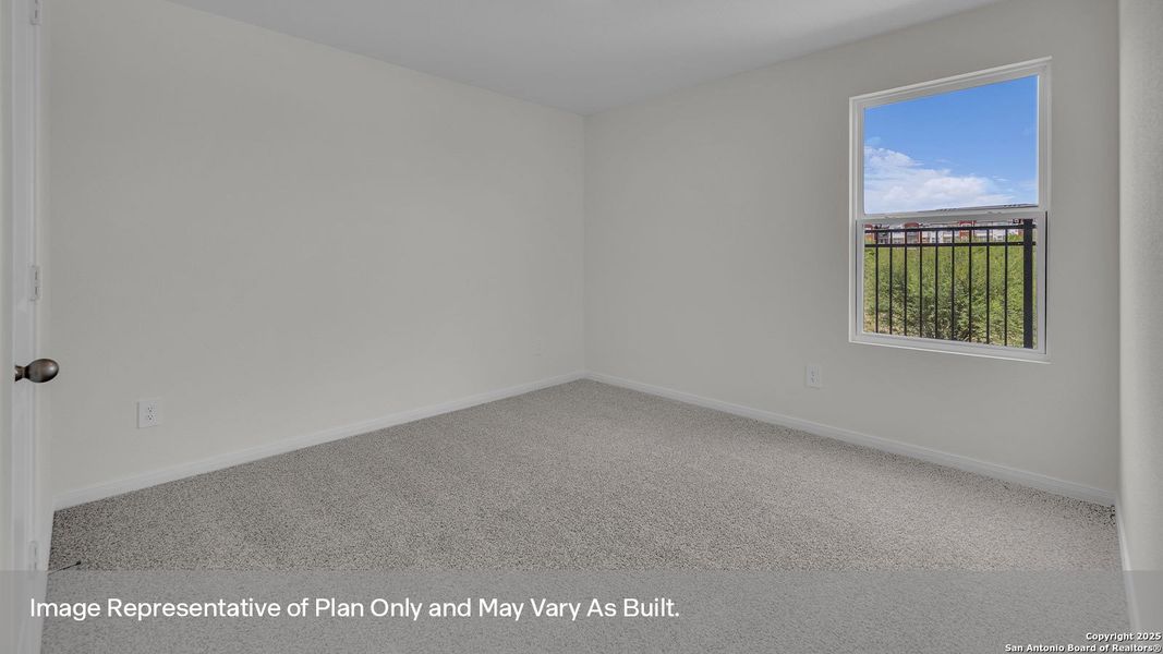 Spacious, unfurnished interior of a new home in Trace, San Marcos (Image 14).