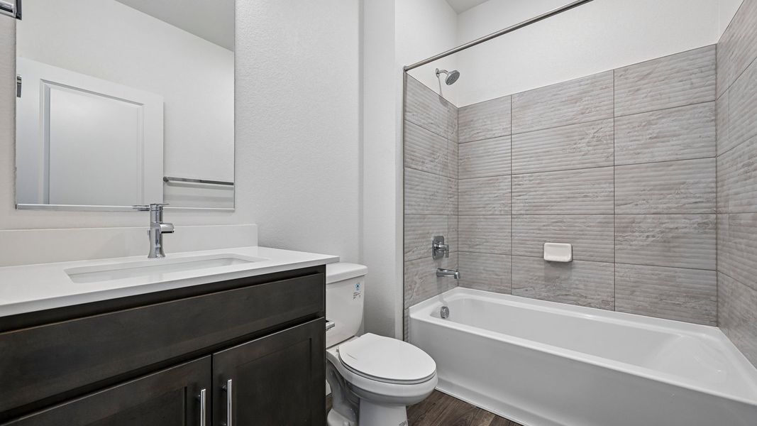 Furnished interior view inside a new home in Trails at Crowfoot, Parker (Image 7). Furnished interior view inside a new home in Trails at Crowfoot, Parker (Image 7).