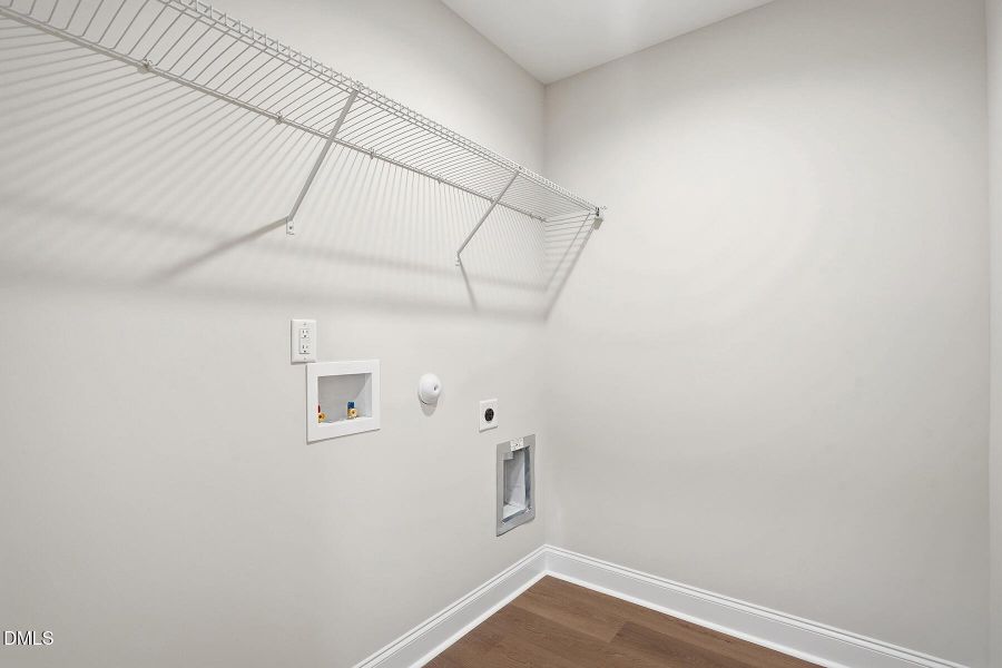 214 Rae St-84 214 Rae St-84