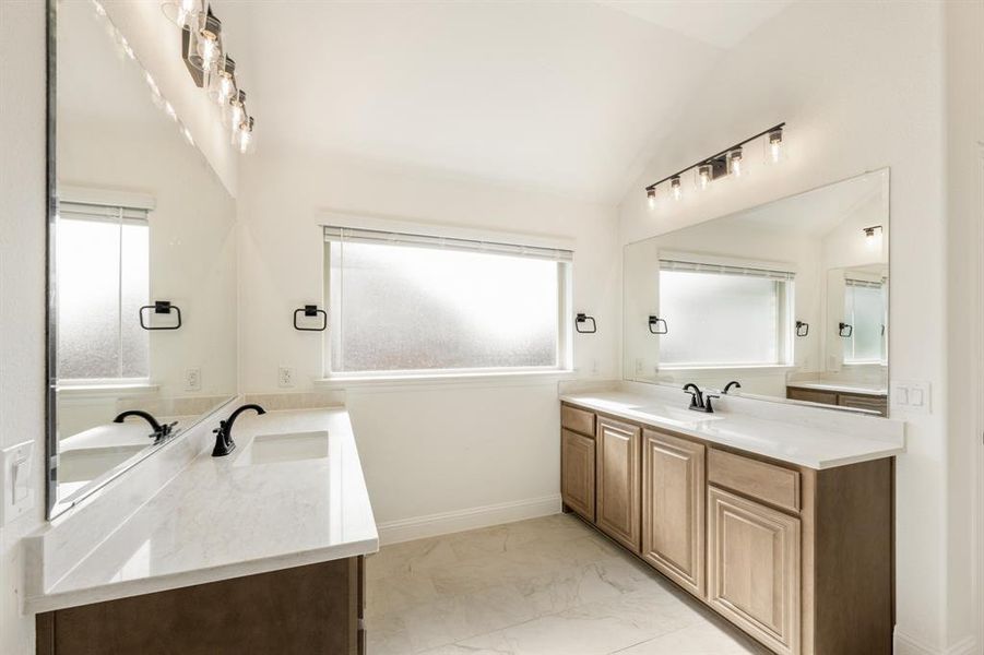 Furnished interior view inside a new home in Rockwood 90, Mansfield (Image 15). Furnished interior view inside a new home in Rockwood 90, Mansfield (Image 15).