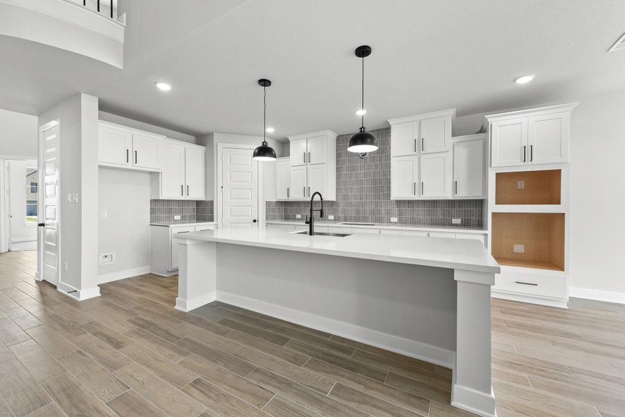 Representative image. Features, specifications, selections and colors may vary.