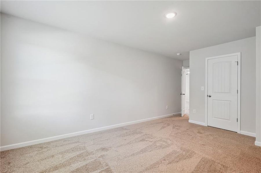 Spacious, unfurnished interior of a new home in River Walk Farm, Covington (Image 16). Spacious, unfurnished interior of a new home in River Walk Farm, Covington (Image 16).