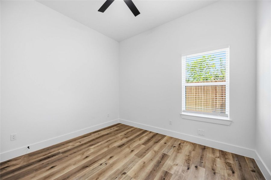 Spacious, unfurnished interior of a new home in , Houston (Image 18).