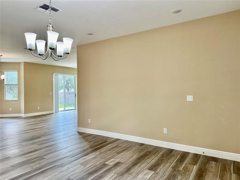 Spacious, unfurnished interior of a new home in , Weeki Wachee (Image 55).