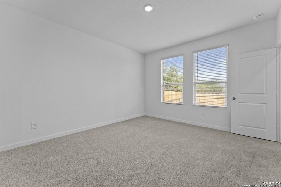 Spacious, unfurnished interior of a new home in Hightop Ridge, Converse (Image 15).