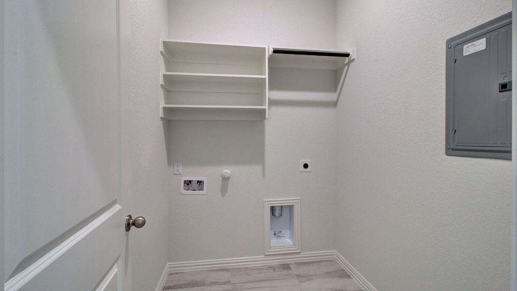 Furnished interior view inside a new home in The Crossvine, Schertz (Image 24). Furnished interior view inside a new home in The Crossvine, Schertz (Image 24).