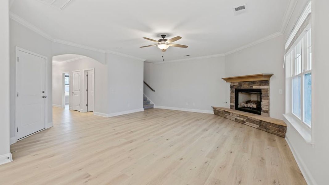 Spacious, unfurnished interior of a new home in Rutledge Estates, Woodruff (Image 21).