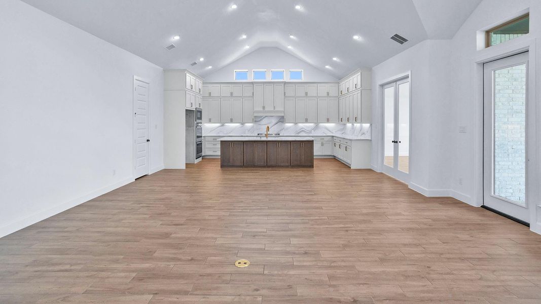 Spacious, unfurnished interior of a new home in Audubon, Magnolia (Image 17).