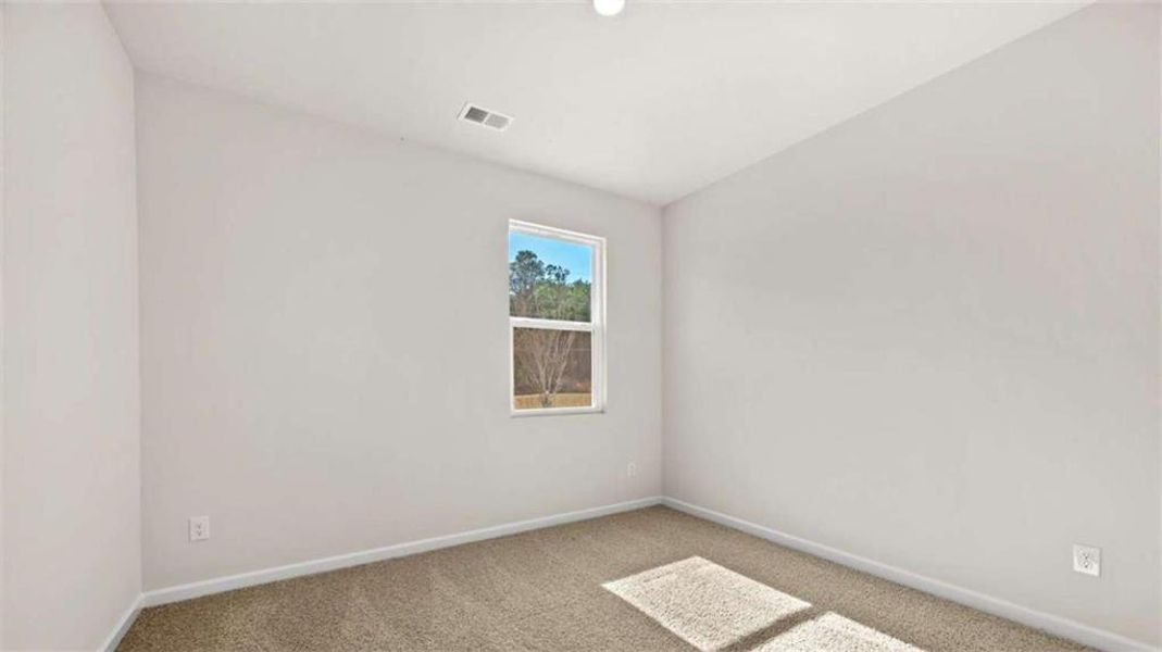 Spacious, unfurnished interior of a new home in Poplar Preserve, Newnan (Image 18).