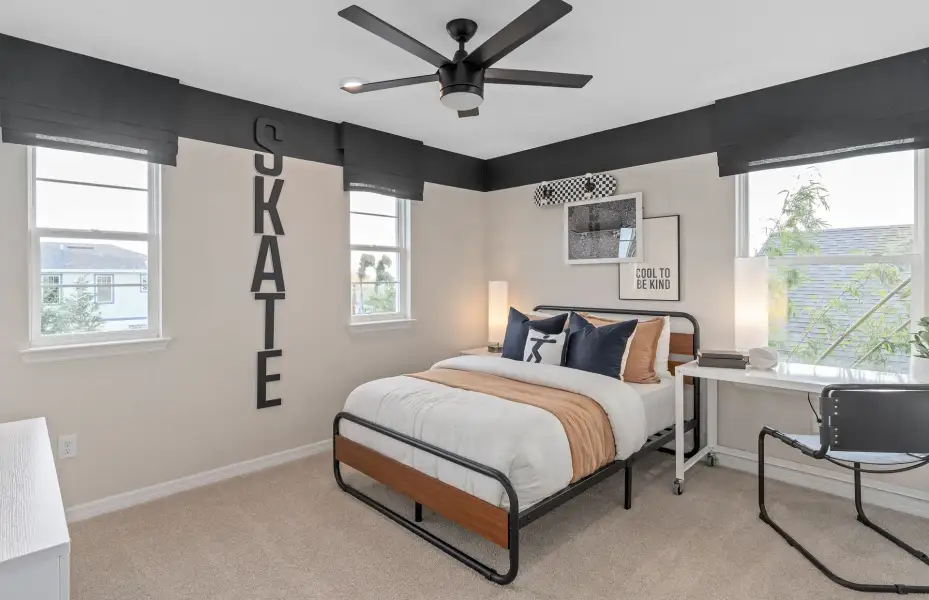 Representative furnished interior of a home built from the Imperial by Pulte Homes in Highland Pines, Leesburg (Image 12).