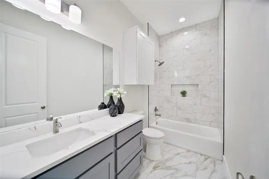 Furnished interior view inside a new home in , Houston (Image 4). Furnished interior view inside a new home in , Houston (Image 4).