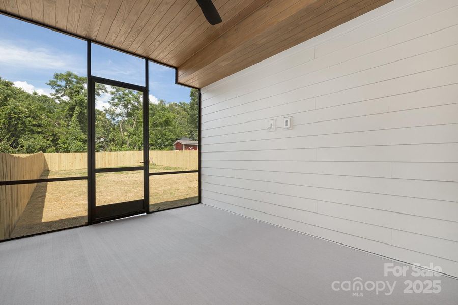 Image 31 of a home in .