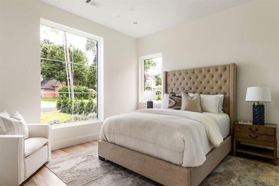 Furnished interior view inside a new home in , Dallas (Image 18). Furnished interior view inside a new home in , Dallas (Image 18).