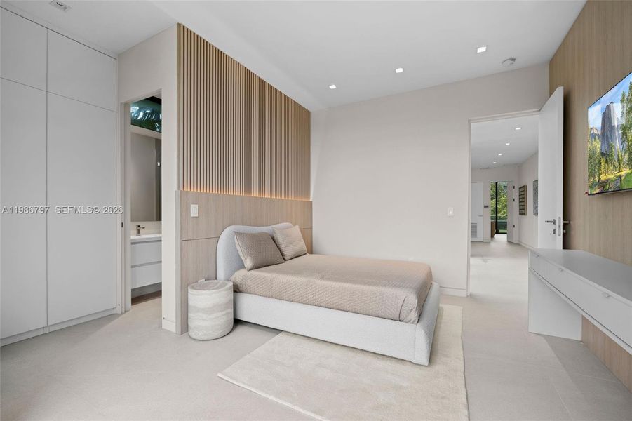 Furnished interior view inside a new home in , Miami Beach (Image 15).