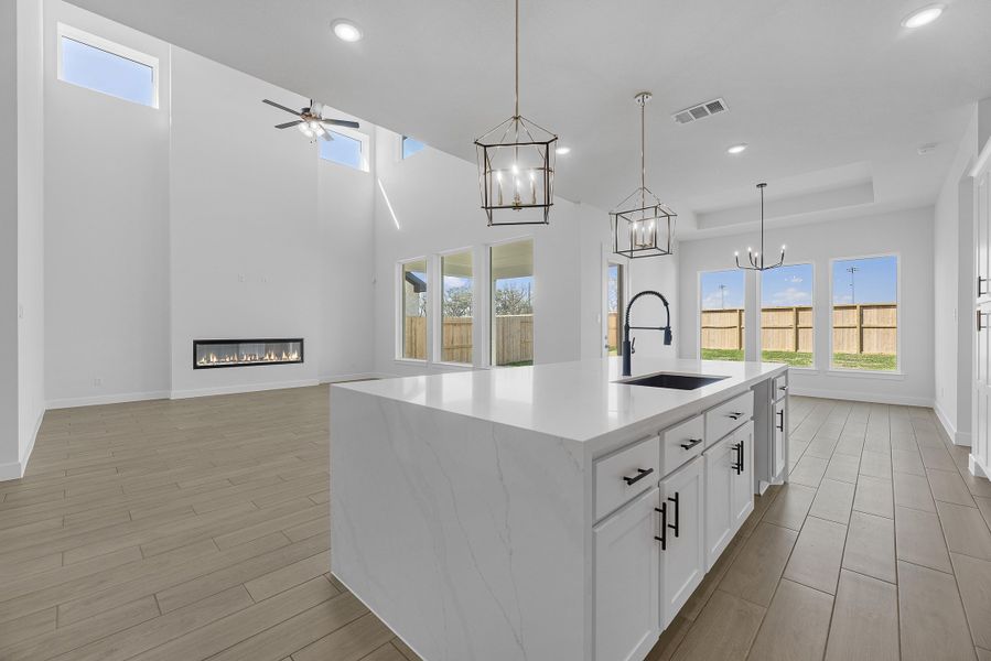 Furnished interior view inside a new home in Sienna, Missouri City (Image 6).