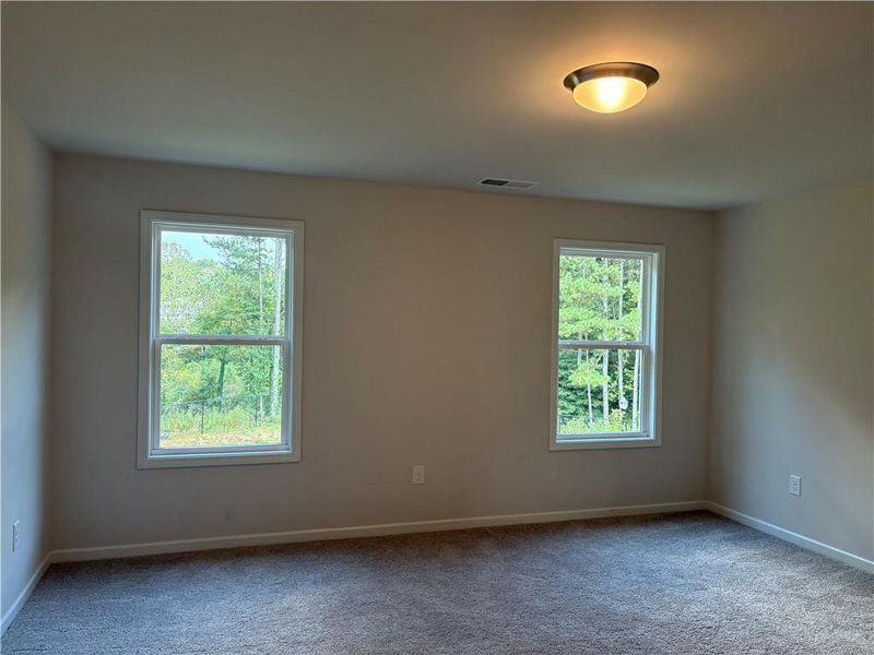 Spacious, unfurnished interior of a new home in Longview Run, Decatur (Image 5).