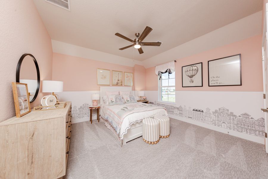 Representative furnished interior of a home built from the Alder by Beazer Homes in Copia Pines, Montgomery (Image 13).