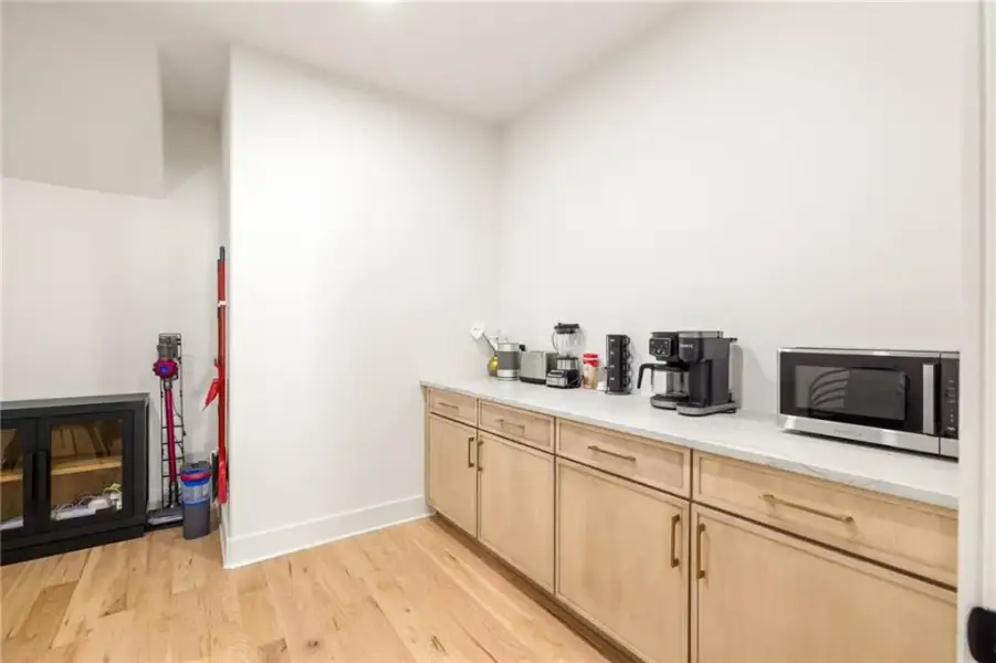 Furnished interior view inside a new home in , Atlanta (Image 14).
