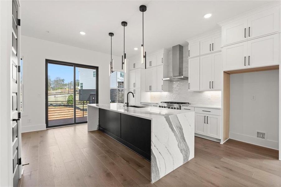 Furnished interior view inside a new home in , Alpharetta (Image 7).