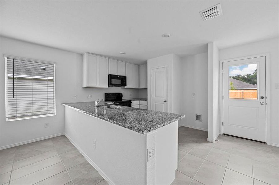 Image 17 of a home in Wright Farms: Watermill Collection.