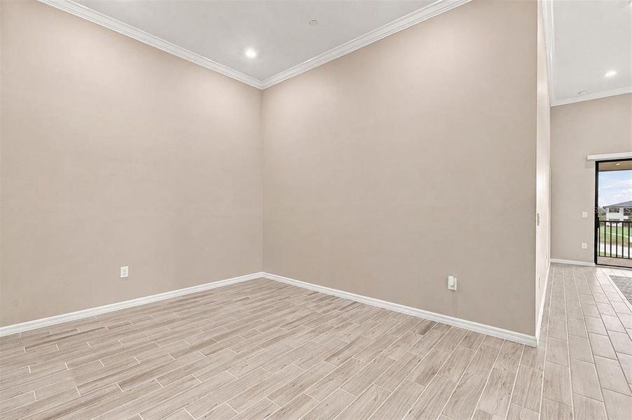 Spacious, unfurnished interior of a new home in , Port Charlotte (Image 20). Spacious, unfurnished interior of a new home in , Port Charlotte (Image 20).