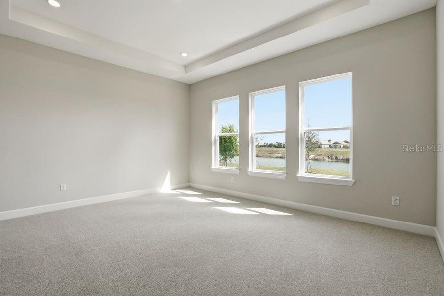 Spacious, unfurnished interior of a new home in Coasterra Community Group Page, Palmetto (Image 15).