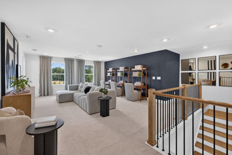 Representative furnished interior of a home built from the Oakhurst by Pulte Homes in Everhour, Newnan (Image 15).