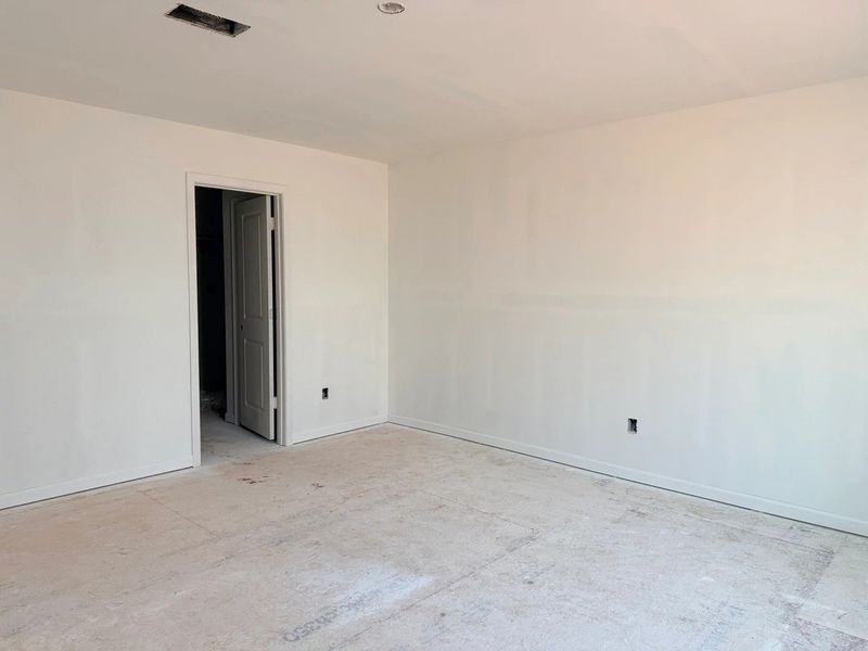 Primary Bed featuring the AW Collection® Minimalist - A streamlined space for total rest. Primary Bed featuring the AW Collection® Minimalist - A streamlined space for total rest.