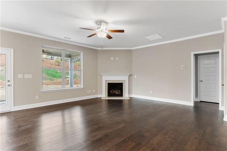 Spacious, unfurnished interior of a new home in Highland Park, Stonecrest (Image 23). Spacious, unfurnished interior of a new home in Highland Park, Stonecrest (Image 23).