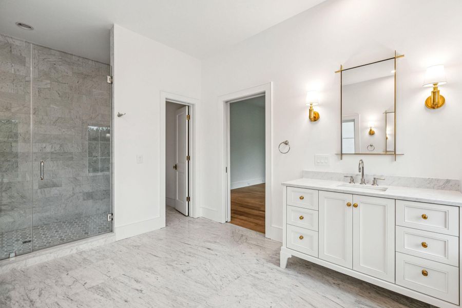 Image 66 of a home in .