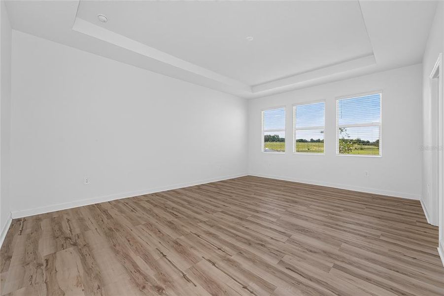 Spacious, unfurnished interior of a new home in , Apopka (Image 24).