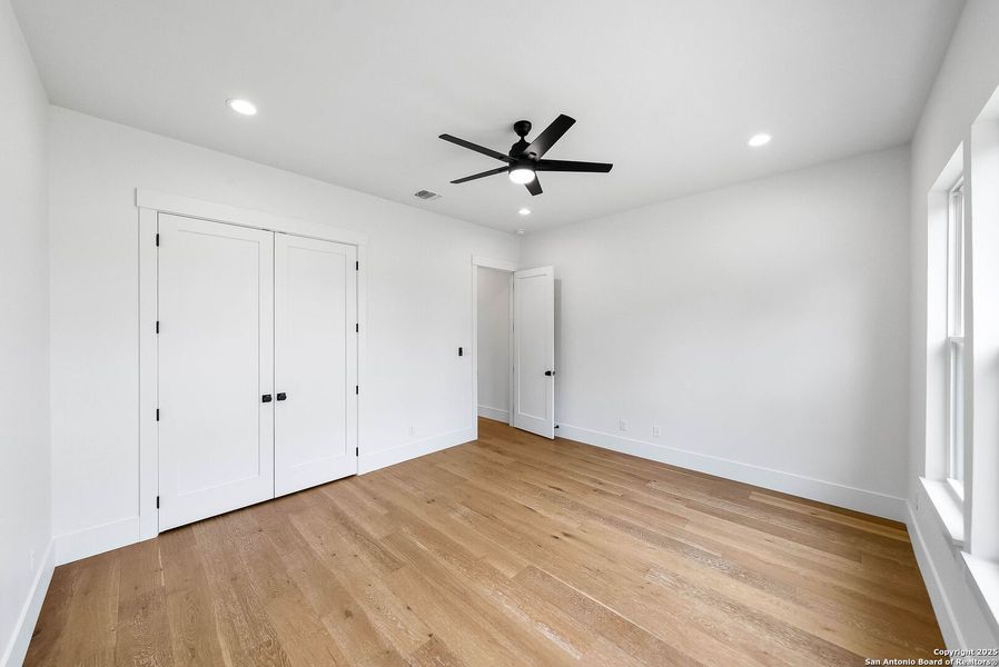 Spacious, unfurnished interior of a new home in , Bandera (Image 21). Spacious, unfurnished interior of a new home in , Bandera (Image 21).