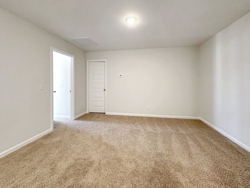 Spacious, unfurnished interior of a new home in Tranquil South, Hinesville (Image 16). Spacious, unfurnished interior of a new home in Tranquil South, Hinesville (Image 16).