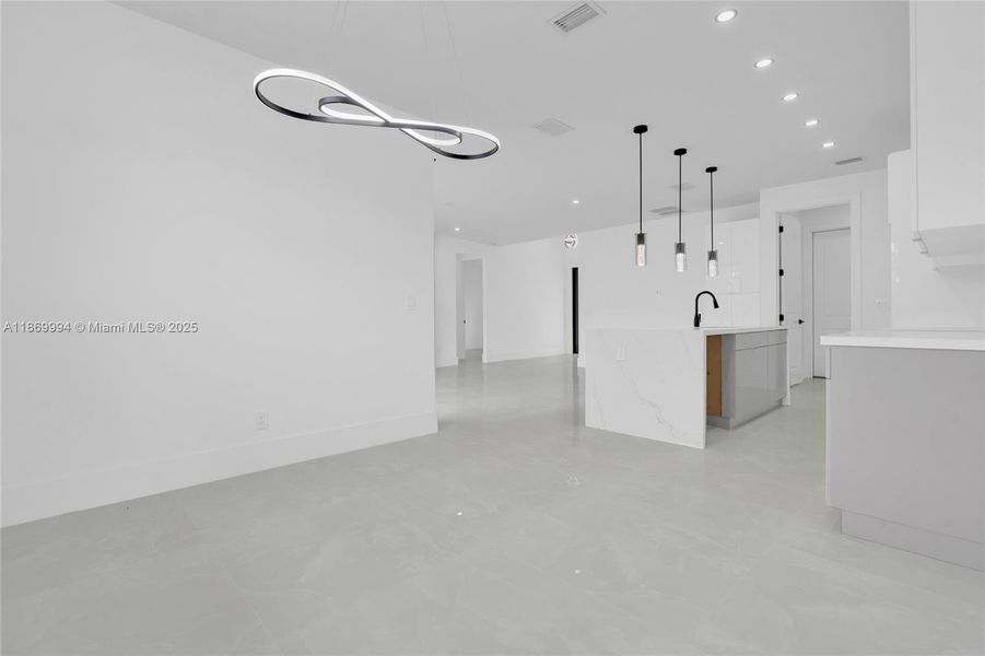 Image 19 of a home in .