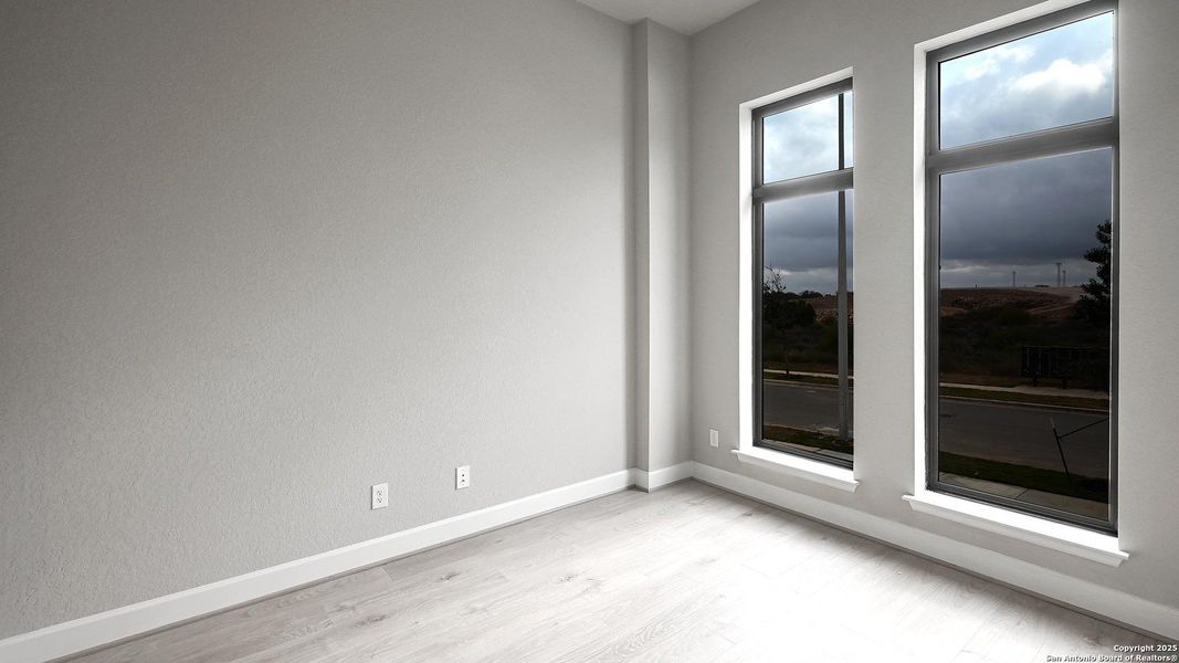 Spacious, unfurnished interior of a new home in Veramendi 60', New Braunfels (Image 14).