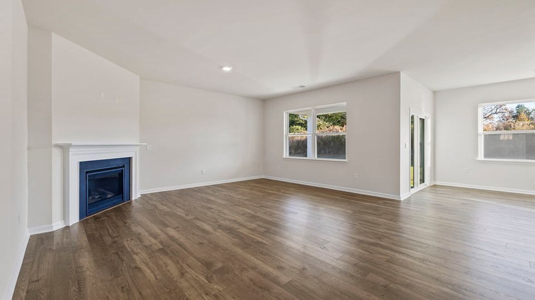 Spacious, unfurnished interior of a new home in Bentley Park, Greenwood (Image 19). Spacious, unfurnished interior of a new home in Bentley Park, Greenwood (Image 19).