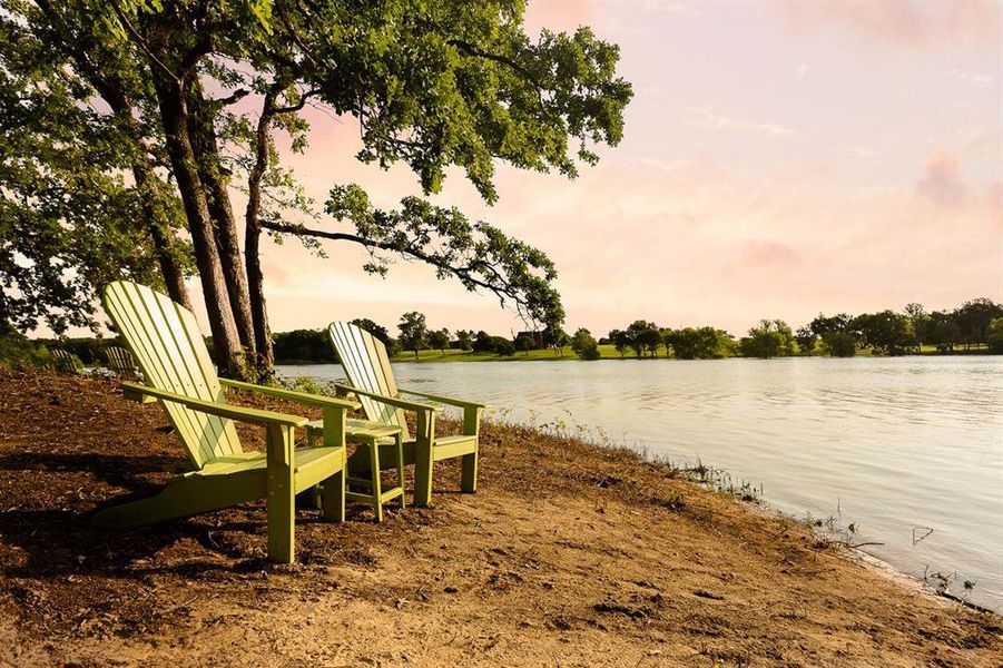 Natural landscape and outdoor views near Wildridge in Oak Point (Image 23). Natural landscape and outdoor views near Wildridge in Oak Point (Image 23).