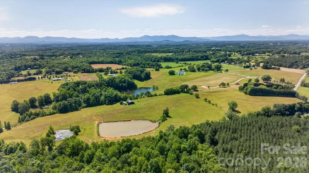 Natural landscape and outdoor views near  in Columbus (Image 37).