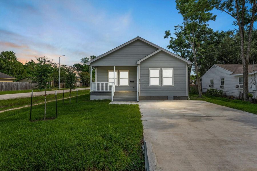 Image 5 of a home in . Image 5 of a home in .