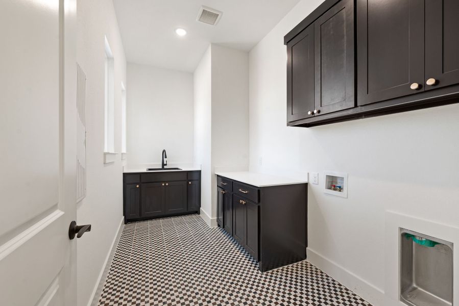 Furnished interior view inside a new home in NorthGlen, Haslet (Image 13).