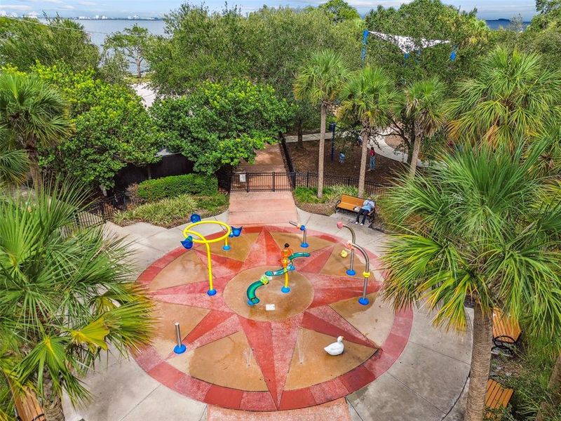 Community amenities in , Tampa (Image 49).