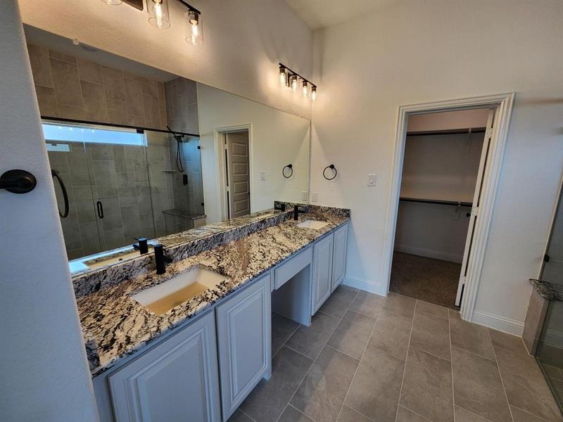 Furnished interior view inside a new home in Pecan Grove, Whitesboro (Image 6). Furnished interior view inside a new home in Pecan Grove, Whitesboro (Image 6).