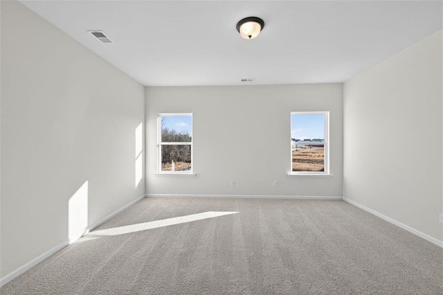 Spacious, unfurnished interior of a new home in Sanders Park, Austell (Image 22).