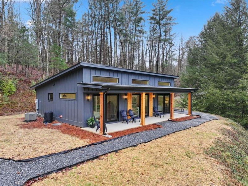 Exterior details and patio area of a home in , Ellijay (Image 19).