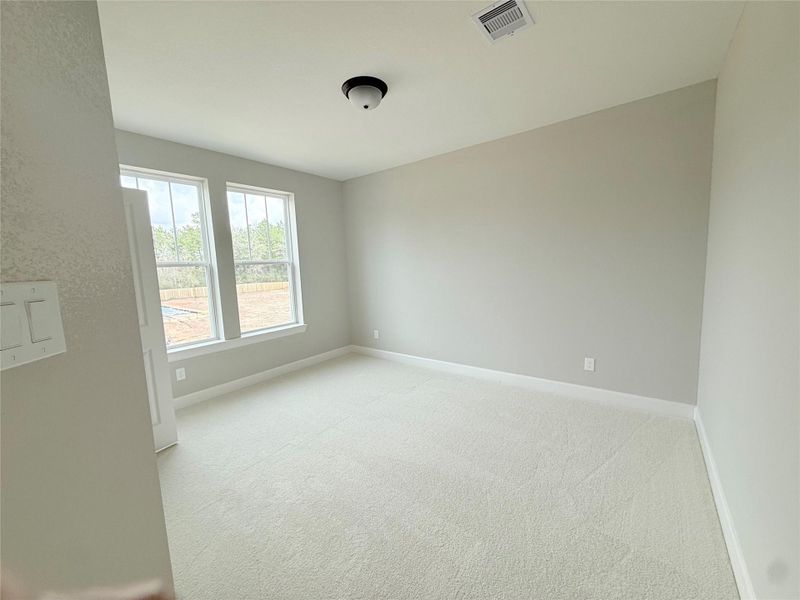 Another spacious 2ndary bedroom!