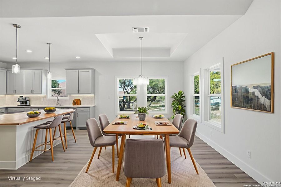 Furnished interior view inside a new home in , Canyon Lake (Image 14).
