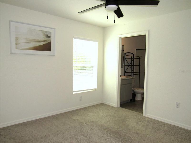 Spacious, unfurnished interior of a new home in , North Port (Image 14).
