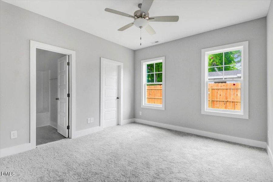 30-601 West Main St-30 30-601 West Main St-30